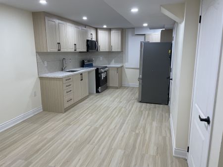 For Lease - 2346 Bankside Drive Unit# Basement, Mississauga, Ontario - Photo 4