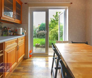 Satchfield Close, - Photo 3