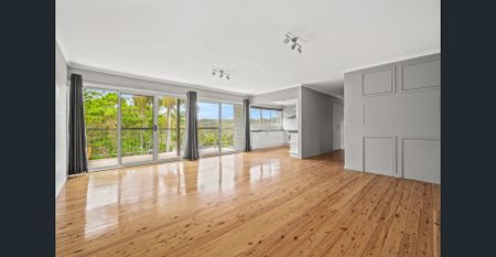 Spacious, Neat & Tidy Family Home - Photo 3