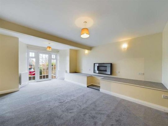 Filey Road, Scarborough, YO11 - Photo 1