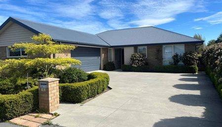 Superb Family Home in Prestons - Photo 5