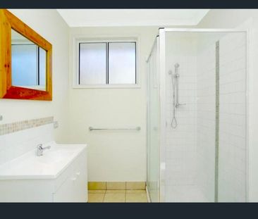 2-bedroom shared unit, Barrabool Road - Photo 5