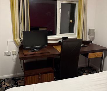 Room 103, SimplyStay Lincoln Road, Skegness, Lincolnshire, PE25 2EA - Photo 3