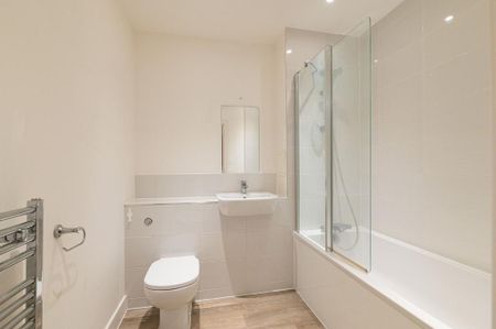 2 bedroom flat to rent - Photo 5