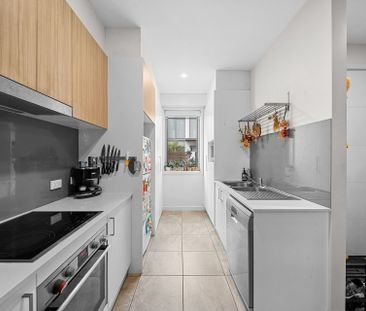 4/90 Blacket Street, Downer - Photo 2