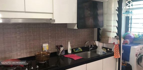Blk 932A Hougang Crimson (Hougang), HDB 4 Rooms - For Rent - Photo 2