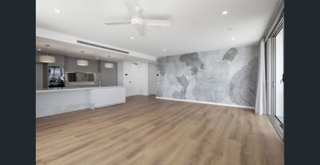 Luxury Waterfront Living with Breathtaking Views! - Photo 3