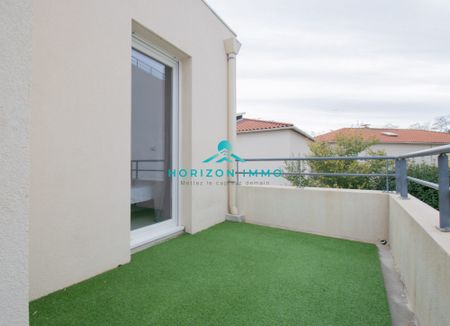 Location Appartement 2 pièces 45m² ST LAURENT DU VAR 06700 - Photo 5