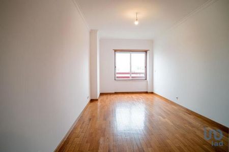 Apartamento T4 - Photo 2