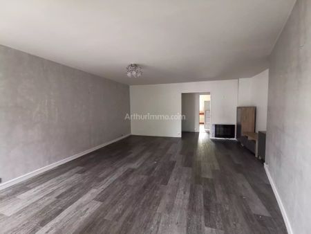 Location Appartement 4 pièces 93 m2 à Gournay-sur-Marne - Photo 2