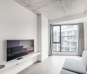 1552 Rue des Bassins, Montréal - Photo 1