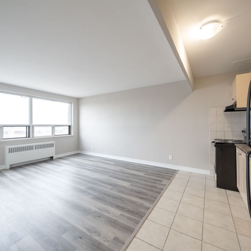 For Lease - 468 Ottawa Street Unit# 623B, Hamilton, Ontario - Photo 1