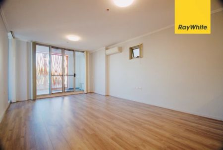 2Bedrooms, 2Bathrooms - Photo 2