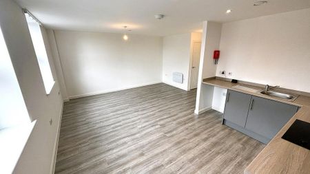 Studio to rent - Photo 4