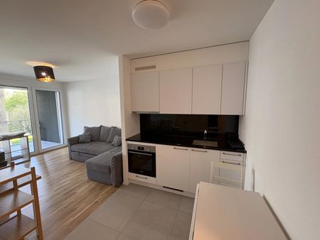 1.5 Zimmer - Photo 2