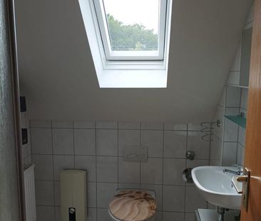 2,5 Zimmer Dachgeschosswohnung mit Aufzug - Foto 1