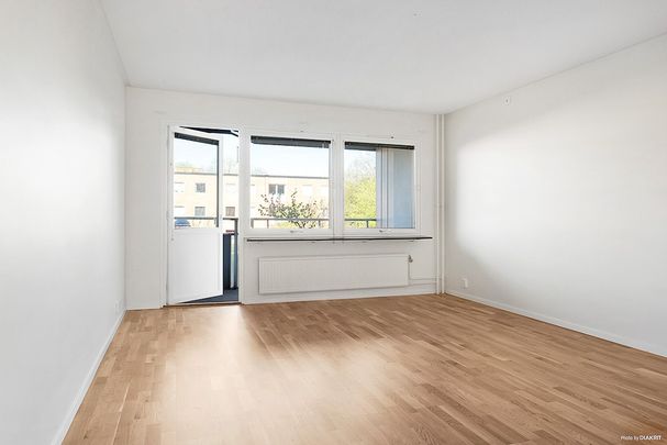Stenbygränd 8, Rinkeby - Foto 1