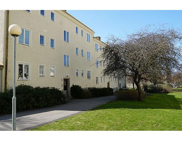 Helleforsgatan 14B - Photo 1