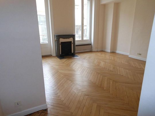 Location appartement 4 pièces, 86.66m², Bourg-en-Bresse - Photo 1