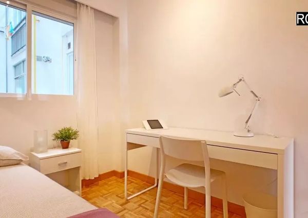 Paseo del Doctor Vallejo-Nájera, Madrid, Community of Madrid 28005