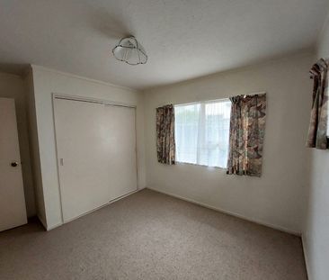 WOODRIDGE GREAT LOCATION - Photo 3