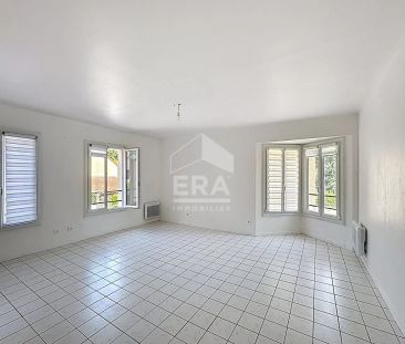 APPARTEMENT F2 À LUZARCHES 41.6 m2 - Photo 2
