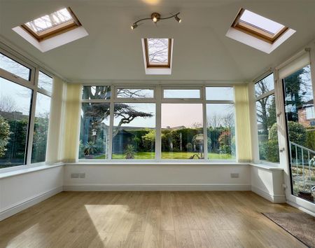 2 bedroom detached bungalow to rent - Photo 3