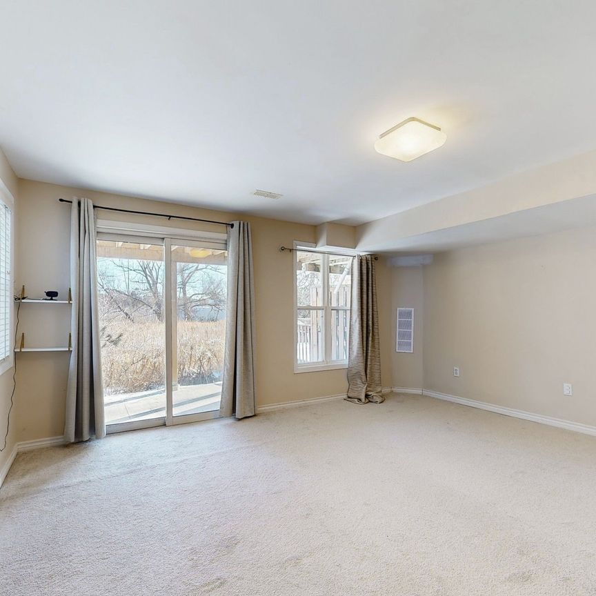 For Lease - 511 Winkworth Court, Newmarket, Ontario - Photo 1