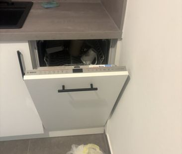 Erstbezug nach Renovierung mit neuer Küche, Elektrik und incl HEIZU... - Photo 3