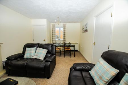 2 bedroom serviced apartment to rent - Photo 5