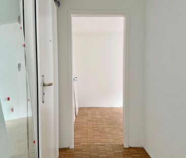 Modern sanierte 1-Zimmer-Wohnung in zentraler Lage - Foto 2