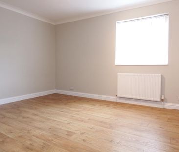 3 bedroom detached house to rent - Photo 2