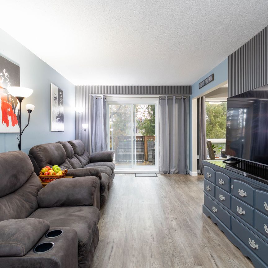 For Lease - 66 Chaucer Crescent, Barrie, Ontario - Photo 1