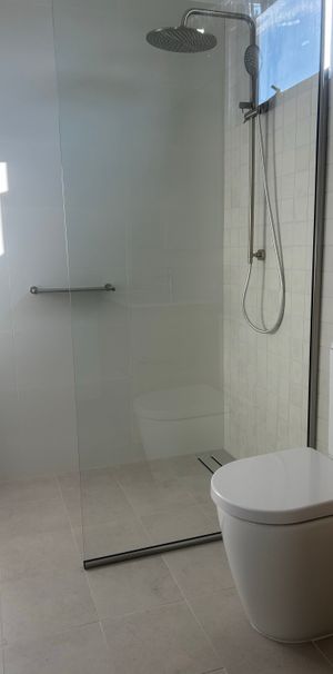 Beaconsfield - Photo 1