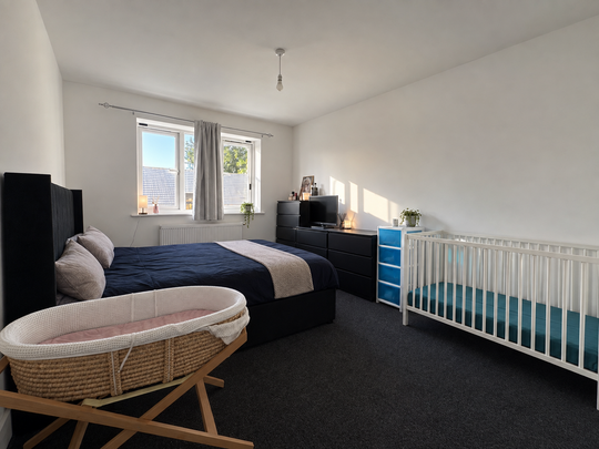 2 bedroom flat to rent - Photo 1