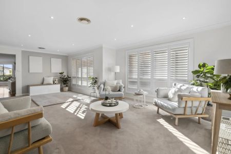 Stunning Family Entertainer with Sought-After Plateau Address - Photo 2