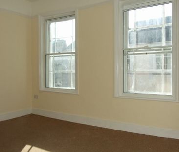 Market Street, Falmouth - Photo 2