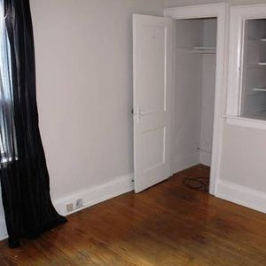 2 Bedroom Private entrance - Photo 2