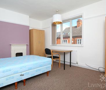 4 bedroom terraced house to rent - Photo 3