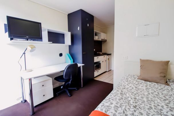 Standard Studio East Facing - Photo 1