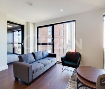 Avalon Point, 1 Silvocea Way, London - Photo 1