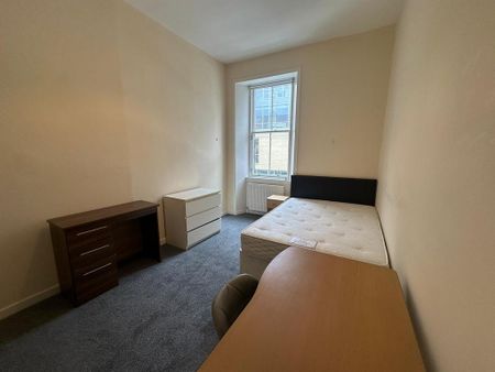 5 bedroom flat to rent - Photo 5