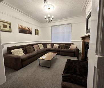 1 bedroom in a house share to rent - Photo 6