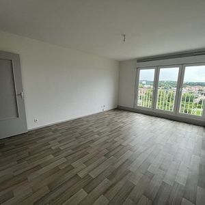 Location - Appartement T3 - 68 m² - Audincourt - Photo 2
