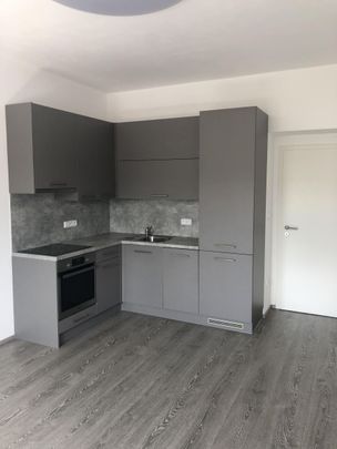 Pronájem bytu 2+kk • 52 m² bez realitkyOmská, Praha - Vršovice - Photo 1
