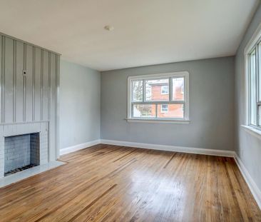 For Lease - 9 Thirty Eighth Street, Toronto, Ontario - Photo 2