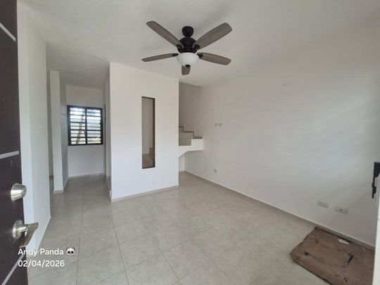 Dentro de privada, casa equipada - Photo 1