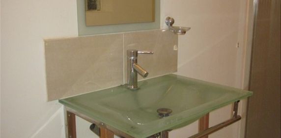 Location Maison 3 pièces 38m² FLIXECOURT 80420 - Photo 2