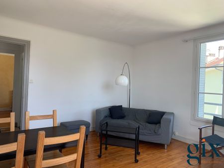 Location Appartement 3 pièces 73m² LA TRONCHE 38700 - Photo 2