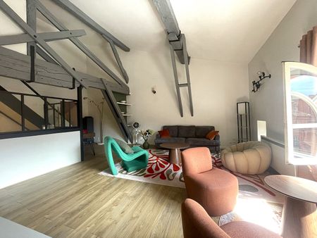 Location Appartement 3 pièces 75m² - Photo 3